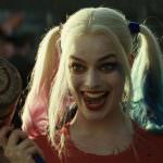 Margot-Robbie-Harley-Quinn-Mallet.jpg