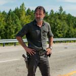 the-walking-dead-episode-709-rick-lincoln-935.jpg