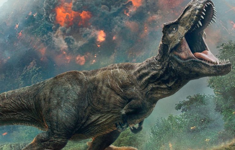 It's a T-Rex Versus a Lion in Ferocious new Jurassic World: Fallen ...