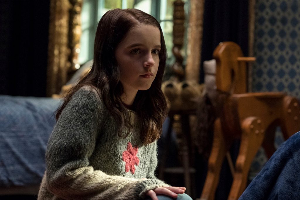 The Haunting of Hill House Costume Designer Explains Why Those Ghosts ...