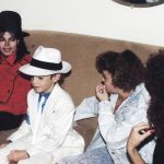 Michael Jackson, Wade Robson, Chantal Robson, Joy Robson (1990). photo: Dan Reed/HBO