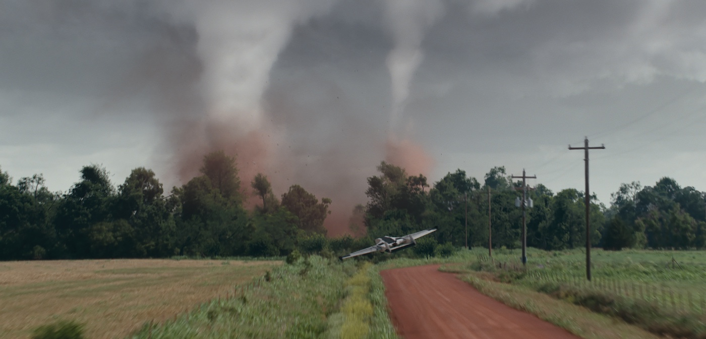 Official "Twisters" Trailer Finds Glen Powell & Daisy EdgarJones in