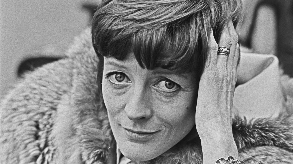 Maggie Smith In Snap!